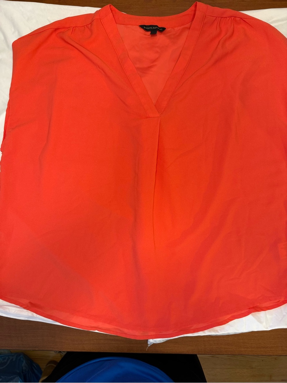 Banana Republic Women's V-Neck Blouse - Coral